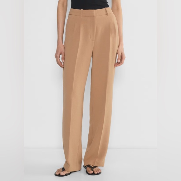 Aritzia The Effortless Pant™ Crepette™ Formal Business Casual Size 0 - Picture 3 of 17